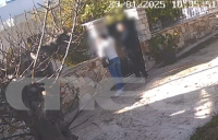 Βίντεο ντοκουμέντο από τη δράση σπείρας που «άδειαζε» σπίτια στην Αττική - Το «τρικ» που χρησιμοποιούσαν