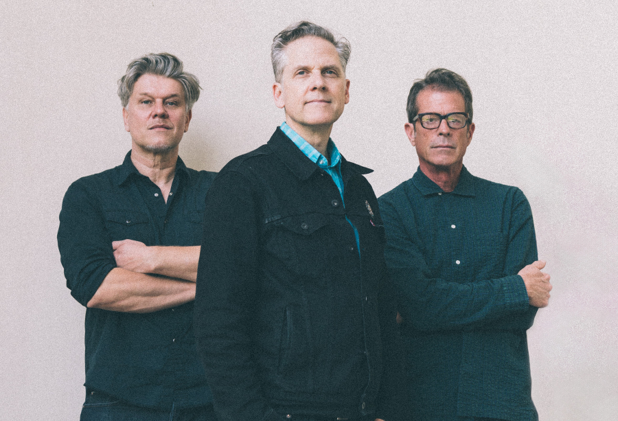 Calexico: Και δεύτερο live στην Αθήνα μετά το sold out