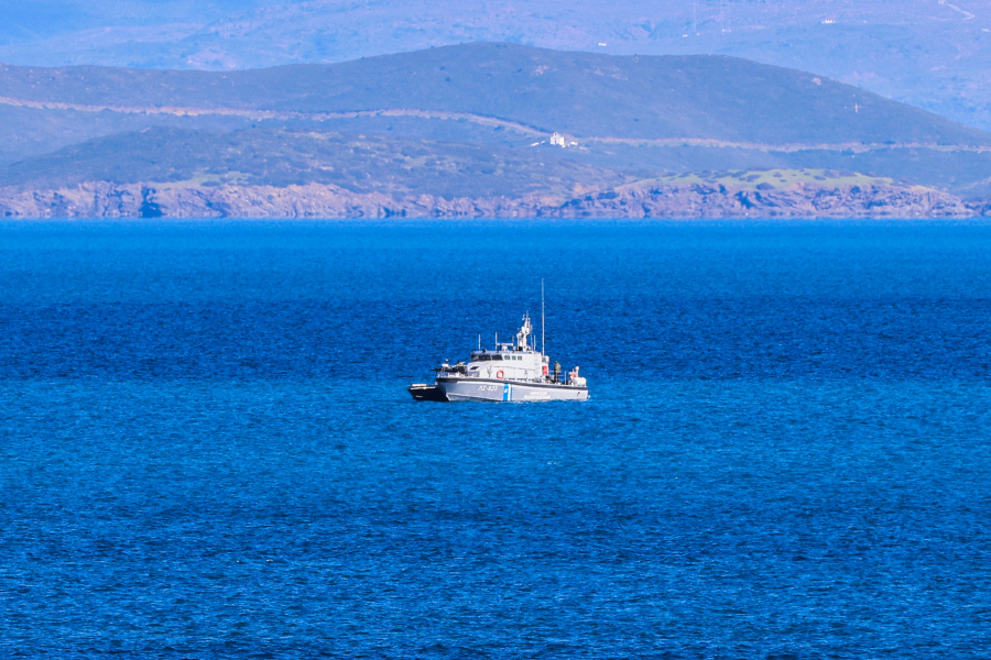 Κρήτη - Καλοί Λιμένες: Μεγάλη επιχείρηση έρευνας και διάσωσης - Σώοι 14 μετανάστες