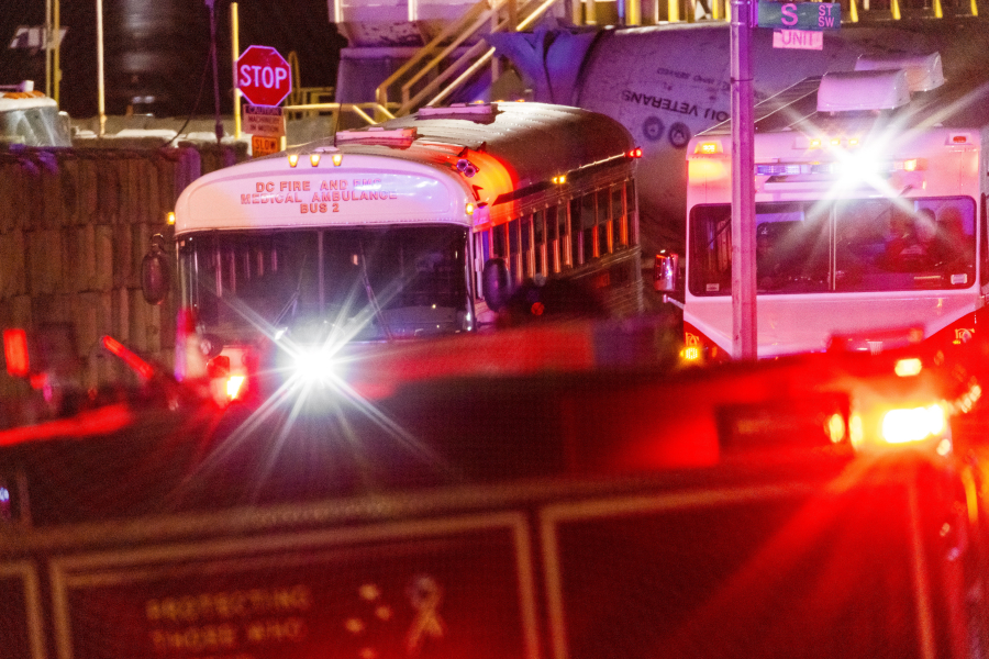 Ο Τραμπ ξεκίνησε το blame game για την συντριβή στην Ουάσινγκτον