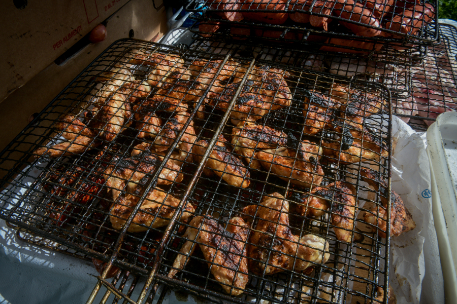 Τσικνοπέμπτη 2025: Πότε «πέφτει» φέτος