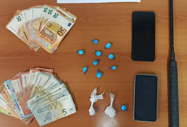 Θεσσαλονίκη: Συνελήφθη πατέρας και γιος για κατοχή ναρκωτικών σε κατάστημα εστίασης