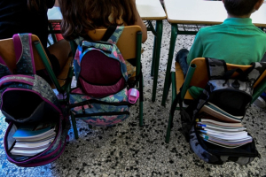 Πιερρακάκης: «Θα μειώσουμε τους αναπληρωτές με μόνιμους διορισμούς»