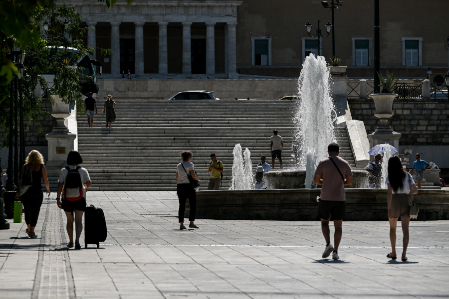 Ανασφάλεια, ακρίβεια και διακοπές... στο σπίτι - Αποκαλυπτική έρευνα του ΕΝΑ για την ποιότητα ζωής