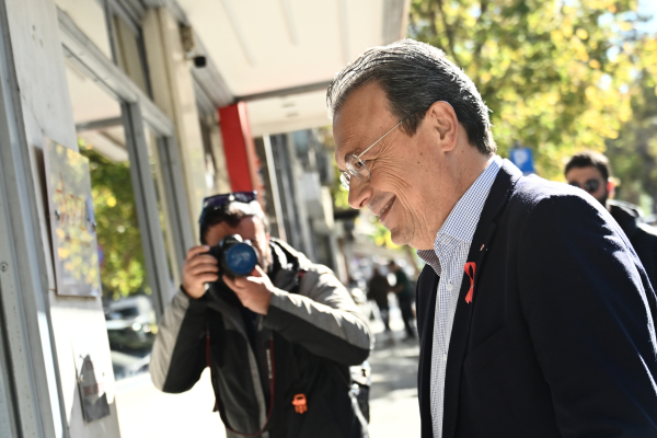 Έπιασε δουλειά ο Φάμελλος - Στην Κουμουνδούρου με πρώτο στόχο να σταματήσει η κοινοβουλευτική «αιμορραγία»