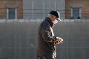 ΕΦΚΑ: Όλες οι κατηγορίες που θα λάβουν την προσωρινή εθνική σύνταξη