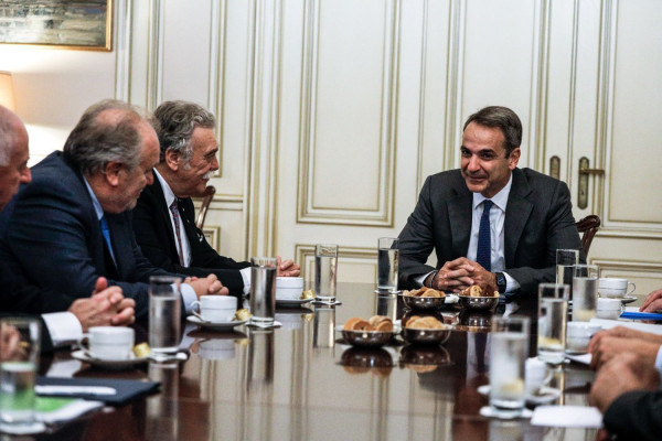 Η Ελλάδα, πρώτη χώρα στην ΕΕ που υιοθετεί ορισμό IHRA για αντισημιτισμό και άρνηση Ολοκαυτώματος