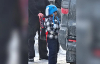 Μινεσότα: Η ICE συνέλαβε 5χρονο αγοράκι που επέστρεφε από το νηπιαγωγείο (Εικόνες)