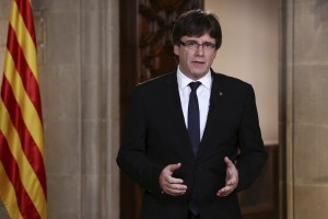 Παρατείνεται το πολιτικό δράμα στην Καταλονία