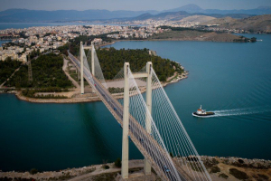 Χαλκίδα: Θρήνος για τον 15χρονο μαθητή που έπεσε από την Υψηλή Γέφυρα και σκοτώθηκε