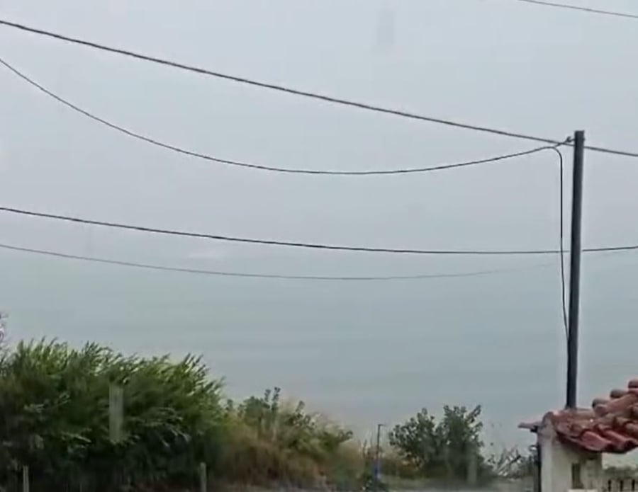 Έπεσε ελικόπτερο στην Βόρεια Εύβοια, συγκλονιστικό βίντεο από την πτώση