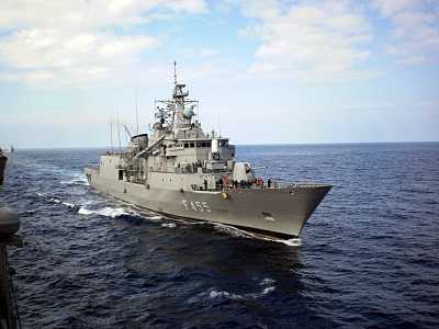 Παράλληλες στρατιωτικές ασκήσεις στήνουν σκηνικό έντασης στο Αιγαίο