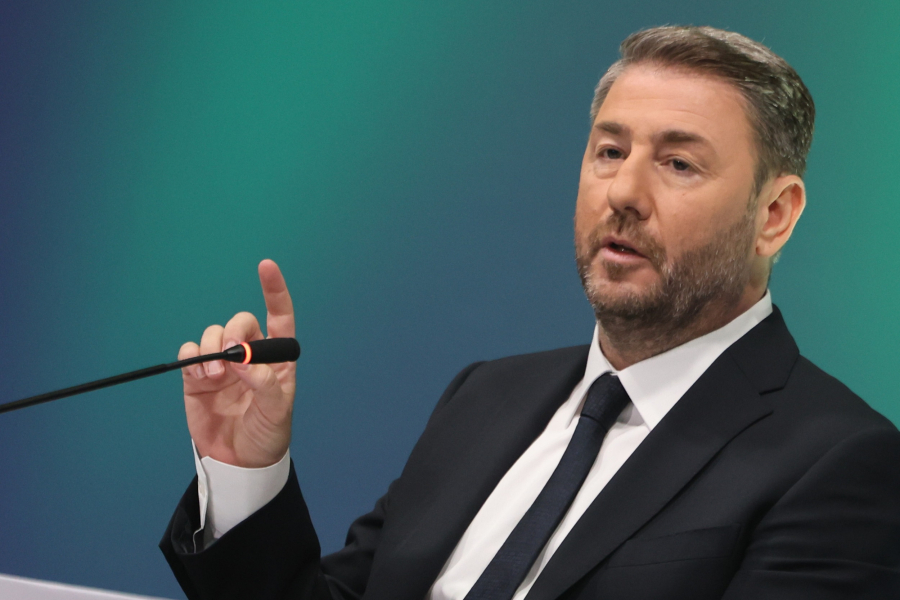 Γιατί ο Νίκος Ανδρουλάκης επιτίθεται με τέτοια ένταση στον Αλέξη Τσίπρα