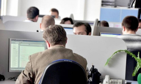 Εurostat: Ετήσια αύξηση 2,4% στο κόστος εργασίας στην Ελλάδα