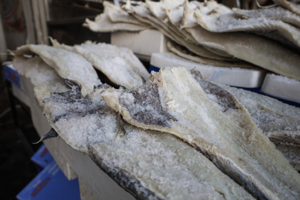 Προσοχή στις απάτες- Πώς θα ξεχωρίσετε τον μπακαλιάρο από το ψάρι λινγκ