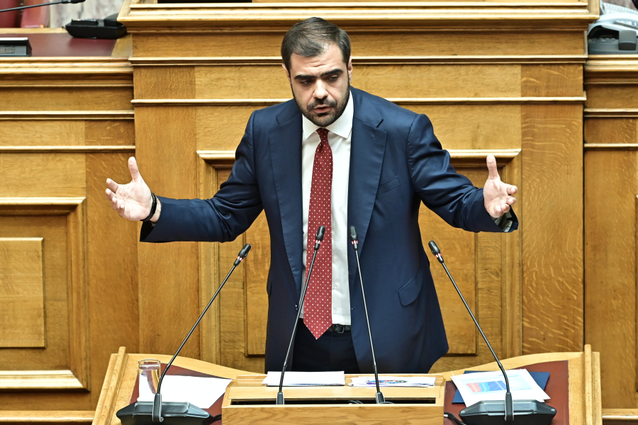 Μαρινάκης για αγροτικά μπλόκα: Η Αστυνομία οφείλει να ανοίξει τους δρόμους