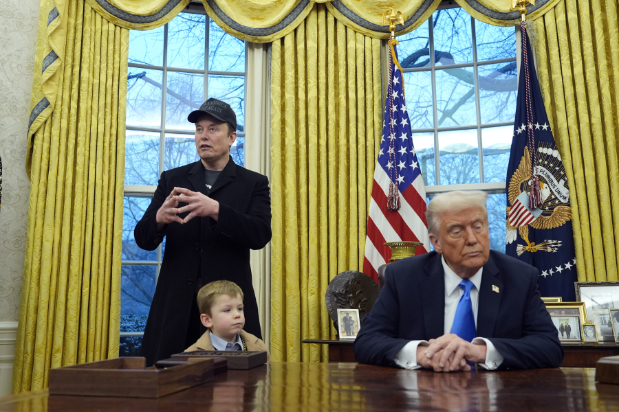 Έλον Μασκ: Η χώρα οδεύει προς τη «χρεοκοπία», αν δεν γίνουν περικοπές