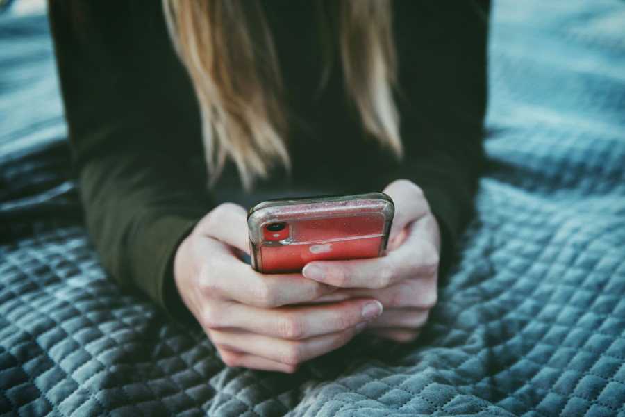 Η επιστήμη αποκαλύπτει το μυστικό του καλού dating profile
