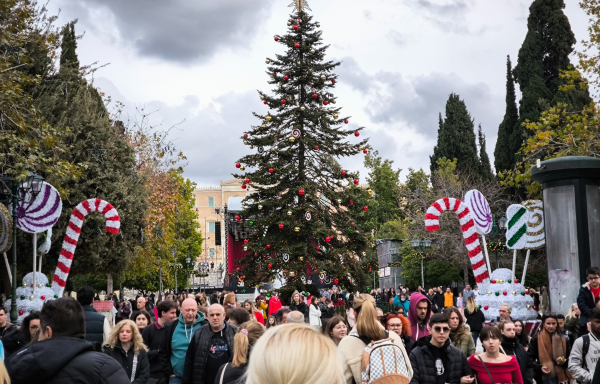 Πότε ανοίγουν ξανά τα καταστήματα