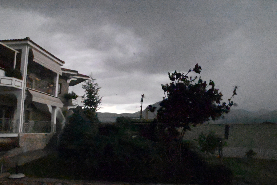 Γιαννόπουλος: Ισχυρές βροχές και καταιγίδες - Πότε υποχωρούν τα φαινόμενα