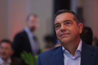 Αρχές Δεκεμβρίου το βιβλίο του Αλέξη Τσίπρα