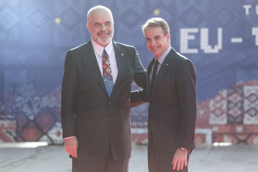 Μητσοτάκης από Τίρανα: «Σκοπεύουμε να οριοθετήσουμε τις θαλάσσιες ζώνες μας»