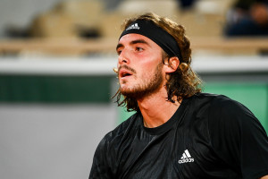Στους «4» του Lyon Open ο Τσιτσιπάς