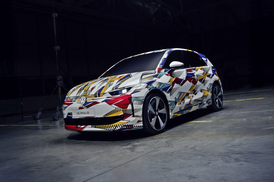 Το VW Polo...μπαίνει στην πρίζα!