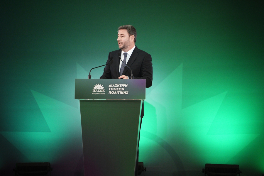 Γιατί το ΠΑΣΟΚ διαφωνεί με την άρση της μονιμότητας στο Δημόσιο