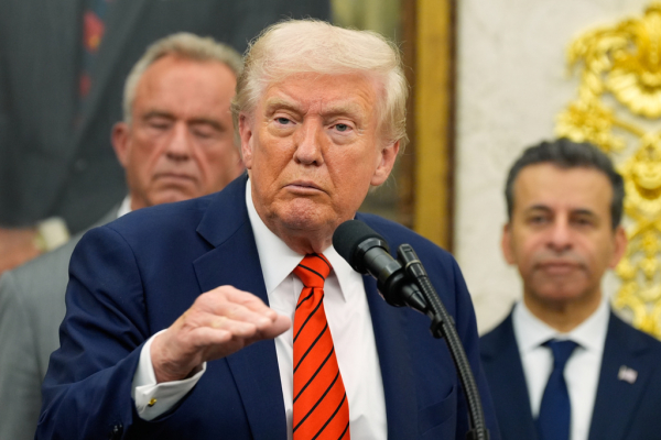 «Ψυχραίνουν» εκ νέου οι σχέσεις ΗΠΑ - Κίνας μετά τους νέους δασμούς