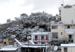 Κλέαρχος Μαρουσάκης: Η Ελλάδα χωρίζεται στα δύο - Χιόνια από Λαμία και πάνω