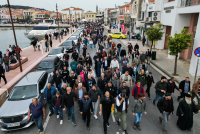 Αφθώδης πυρετός: Συνεχίζουν τις κινητοποιήσεις τους οι κτηνοτρόφοι στη Λέσβο - Αποκλεισμένο το λιμάνι