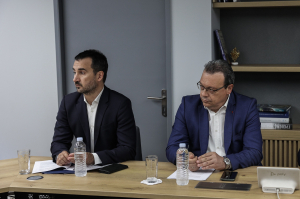 Ετεροχρονισμένο «black out» στην Αριστερά από το «μπλόκο» της συνεργασίας ΣΥΡΙΖΑ - Νέας Αριστεράς