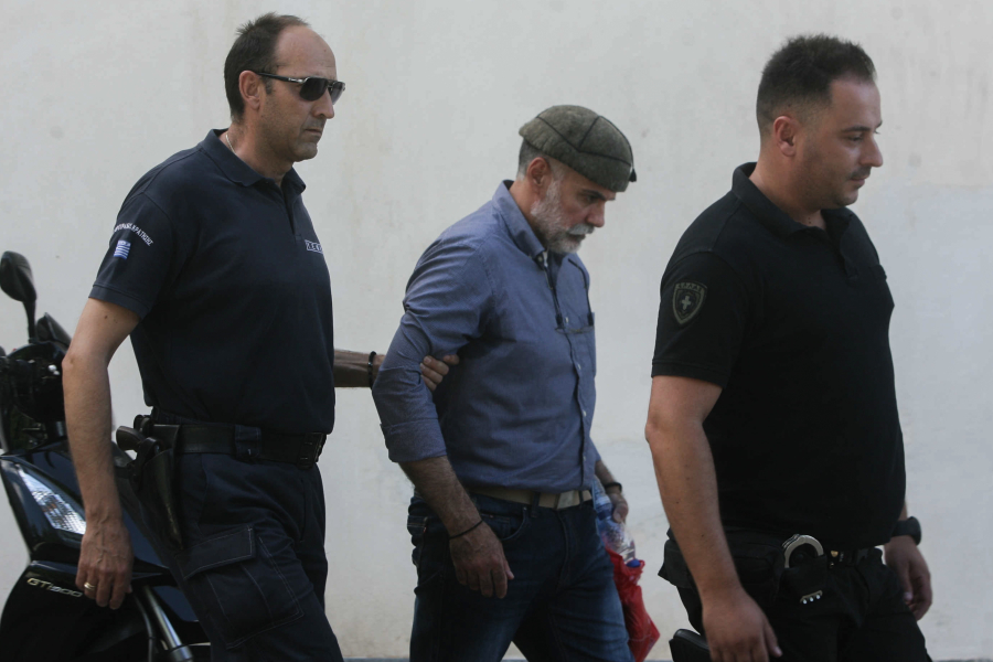Δολοφονία Γρηγορόπουλου: O εισαγγελέας ζητά να επιστρέψει ο Κορκονέας στη φυλακή