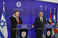 Δένδιας: Συνεργασία με το Ισραήλ για την αντιμετώπιση drones