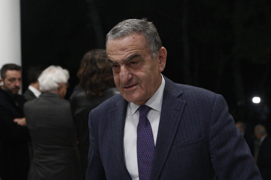 Αθανασίου υπέρ πρότασης Κοντιάδη, Λιάκου, Μαραντζίδη και Σωτηρέλη