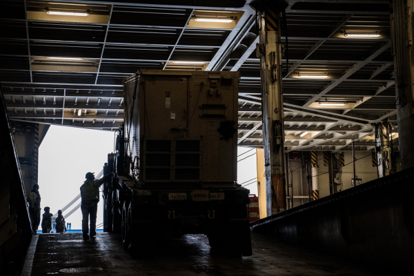 Νέα βάση των ΗΠΑ στην Πολωνία εν μέσω ανησυχίας για το μέλλον του ΝΑΤΟ