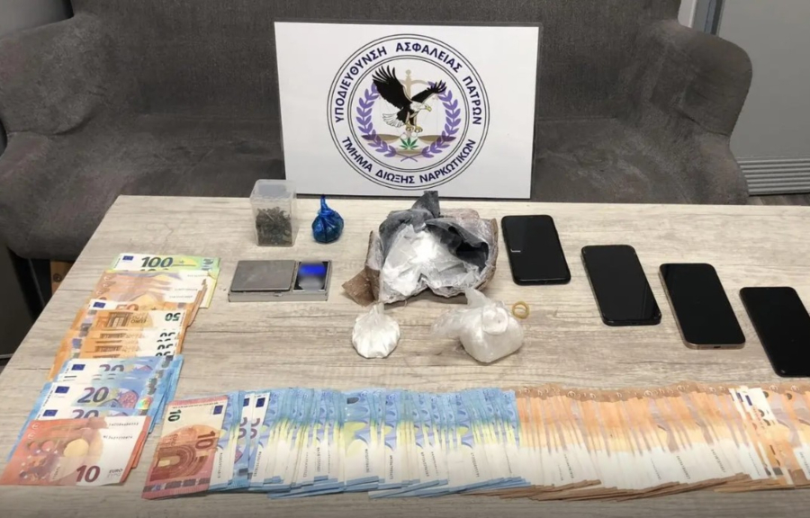 Αχαΐα: Εξαρθρώθηκε συμμορία που διακινούσε ναρκωτικά - Τέσσερις συλλήψεις