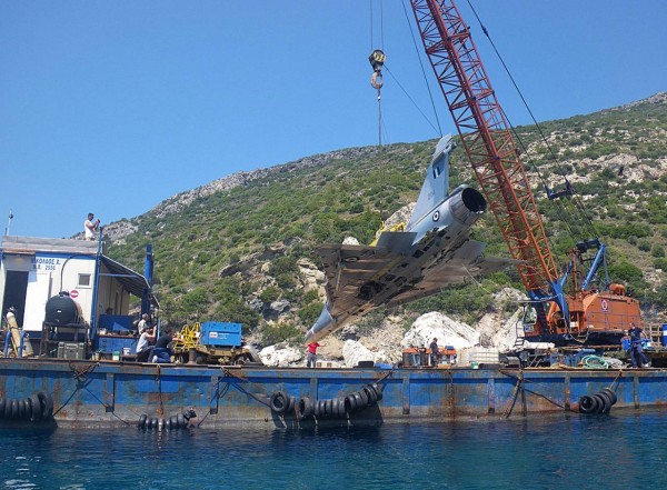 Μιράζ: Αναβάλλεται η επιχείρηση ανέλκυσης - Στο "μαύρο κουτί" οι απαντήσεις