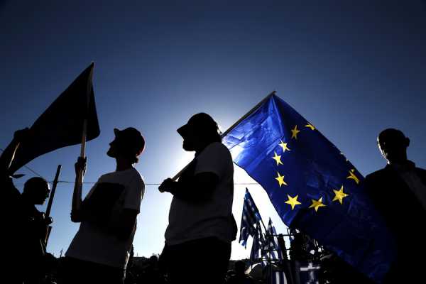 Spiegel: Μεγαλύτερη ανησυχία δεν εμπνέει πλέον η Ελλάδα αλλά η Ιταλία