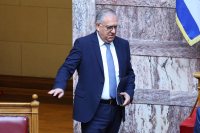 Θεοδωρικάκος: Από τη Δευτέρα οι μειώσεις από 5% έως 25% σε βασικά προϊόντα διατροφής