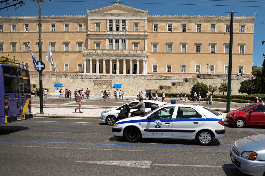 Αστυνομικός Βουλής: Η ΕΛ.ΑΣ ζήτησε ενημέρωση για το αν «πήγε κάτι λάθος»(!)