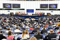 «Κοινωνικός Διάλογος» στην Ε.Ε. με την πλάτη στον τοίχο