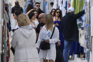 Τι ισχύει για τις Αργίες του Πάσχα, τη Μεγάλη Παρασκευή και την Κυριακή