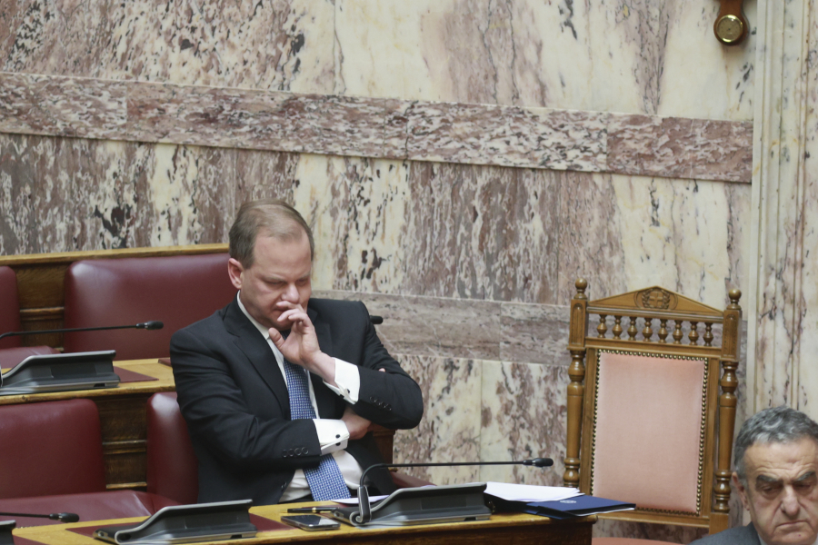 Ανακοινώθηκε στην Ολομέλεια η δικογραφία για τα Τέμπη - Ανοίγει η πρόσβαση στους βουλευτές