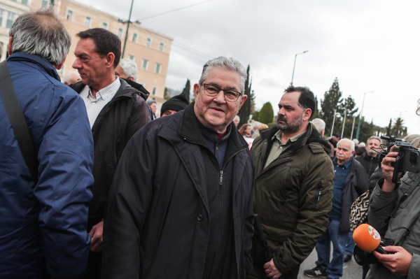 Κουτσούμπας από το Σύνταγμα: Στηρίζουμε όλα τα αιτήματα των συνταξιούχων