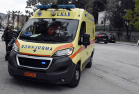 Τραγωδία στο Παγκράτι: Βουτιά θανάτου για νεαρή κοπέλα από μπαλκόνι πολυκατοικίας
