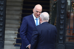 Συνάντηση Δένδια - Γκιουλέρ: Τι συζητήθηκε για την ασφάλεια στην ευρύτερη περιοχή