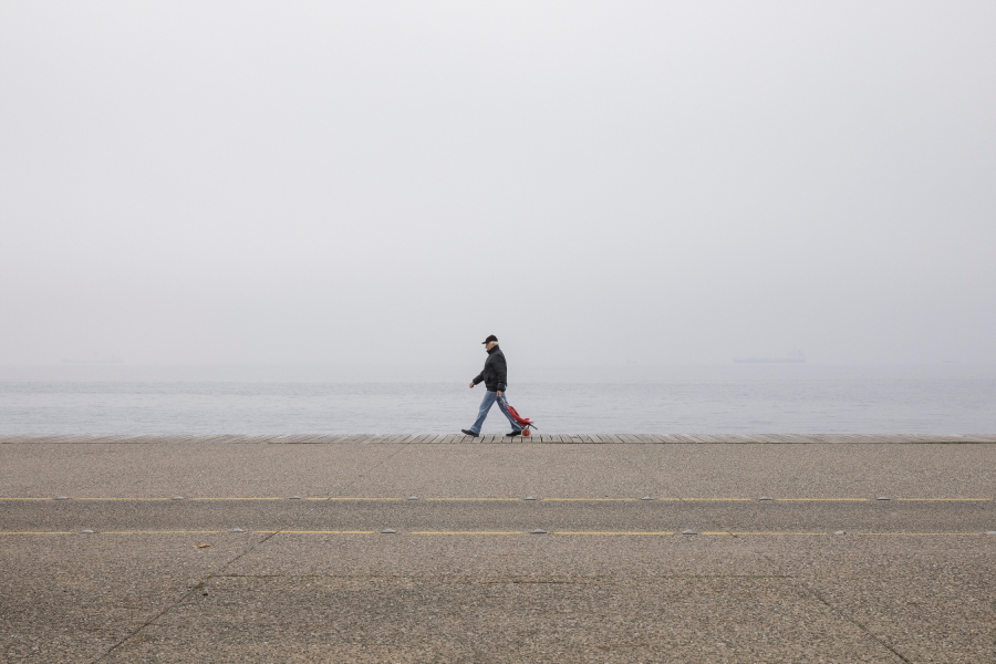 Περπάτημα πριν ή μετά το φαγητό; Τι δείχνουν μελέτες