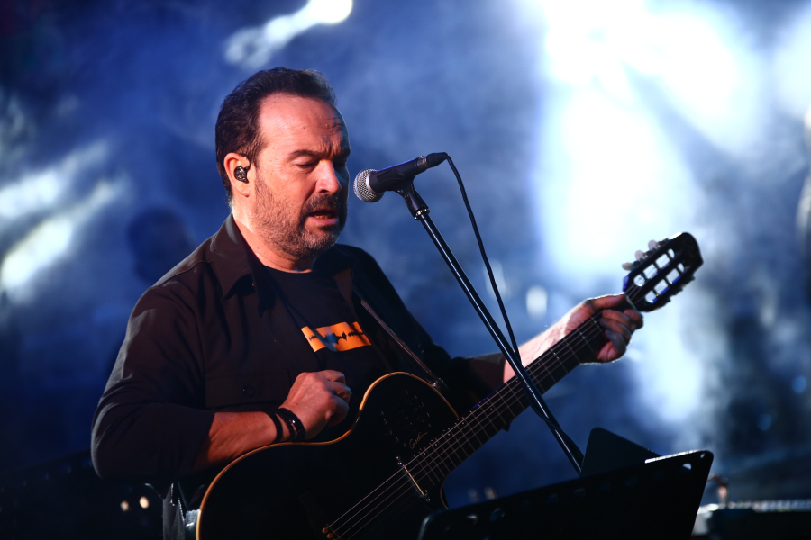 Το ΠΑΣΟΚ ακούει Μακεδόνα